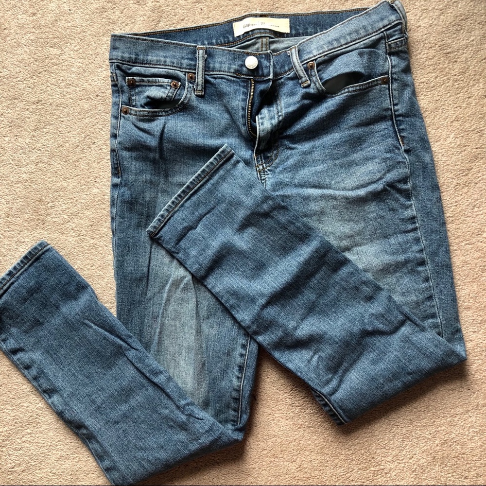 Gap Real Straight Skinny Jeans